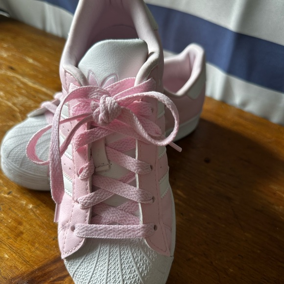 adidas gazelle silver green womens Adidas Superstar II | Women's | (Valentine's Day) Cream White/Better  Scarlet/Sandy Pink/Gum main image 1